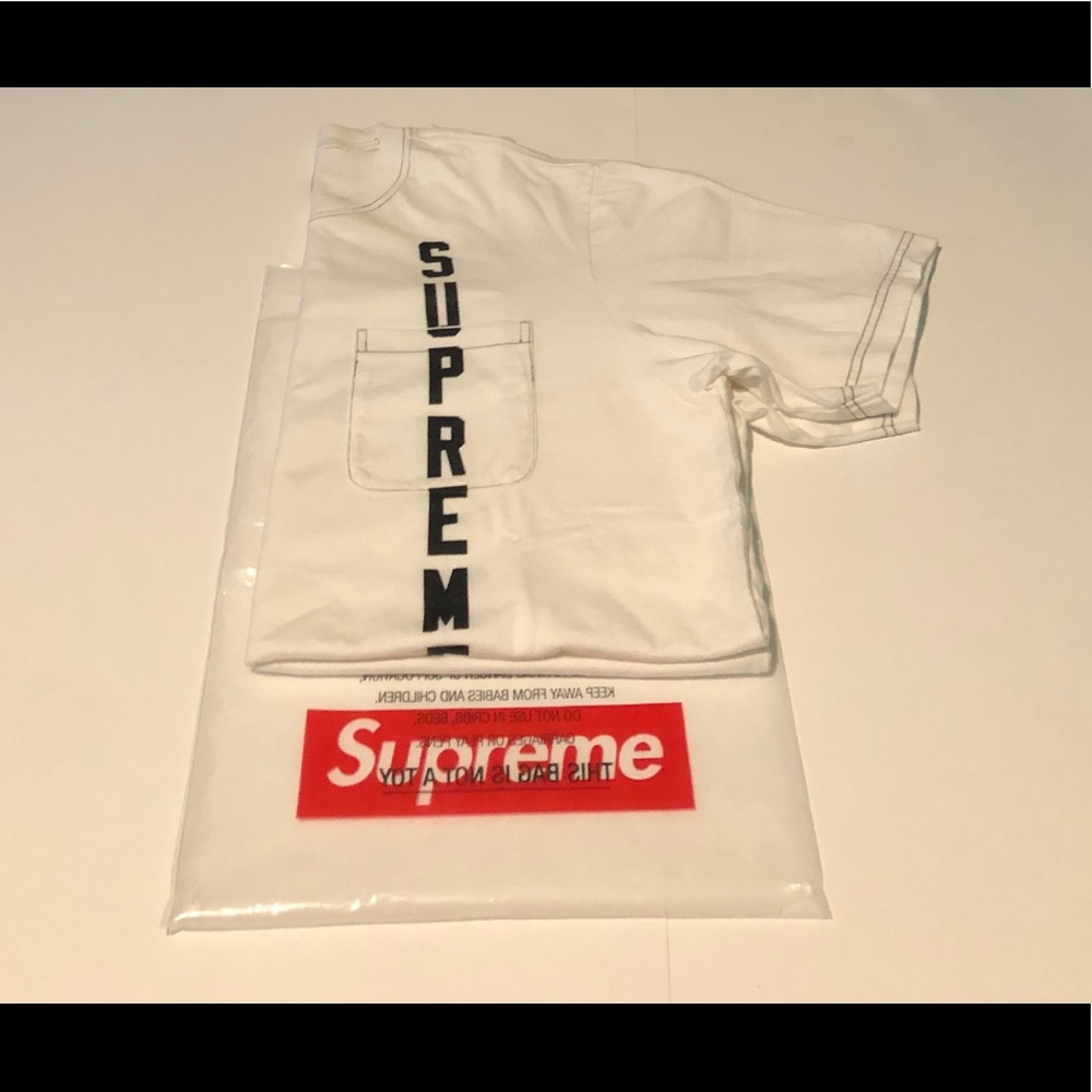 Supreme logo T